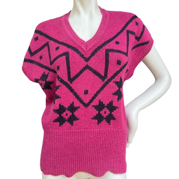 Vintage 80's Leau Vive Magenta & Black Geometric Print Sweater Vest - Picture 2 of 11